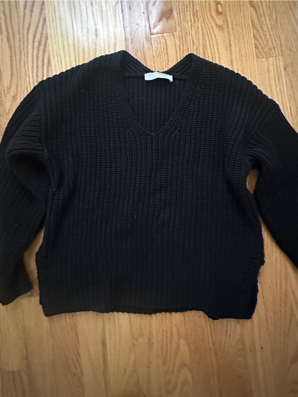 Everlane Sweater in Black Size S